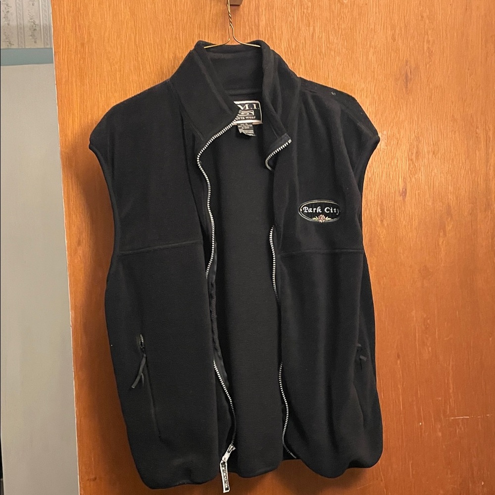 Men's Black Fleece Vest